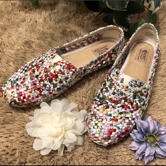 Skechers Shoes - Bobs 🌼by 🌸Skechers 🌺memory foam slip on shoes